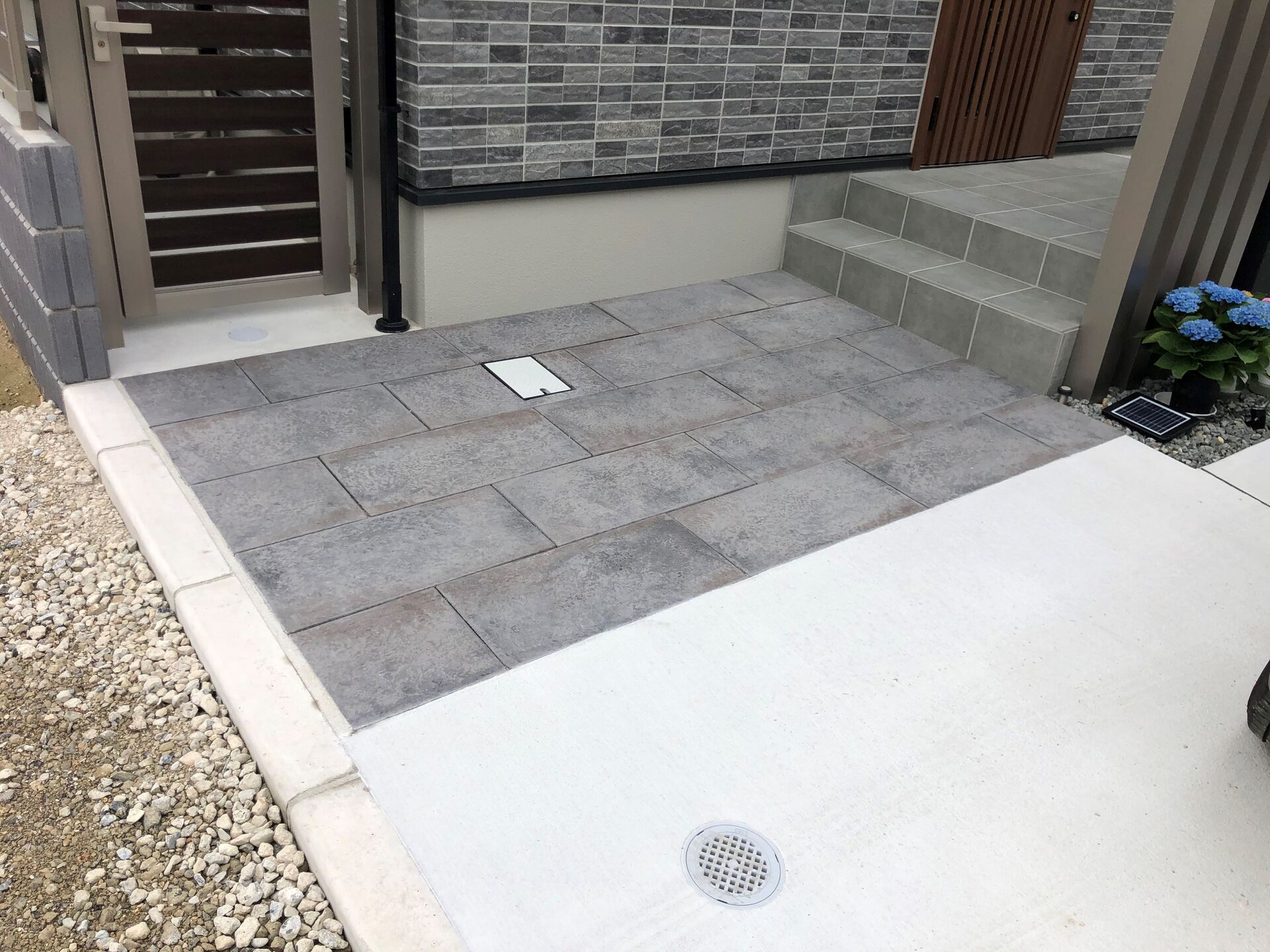 Z様邸　外構工事アプローチ